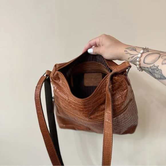 Jack Georges basketweave Leather Shoulder Bag - Picture 3 of 9